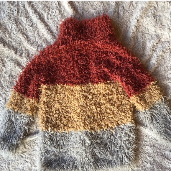 MINKPINK Fuzzy Cozy Jacket - Picture 4 of 7